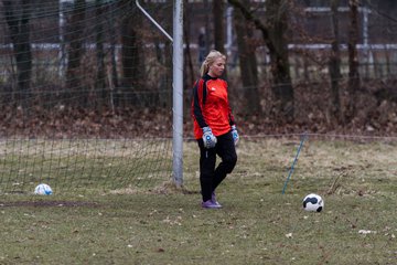 Bild 19 - B-Juniorinnen MTSV Olympia Neumnster - TSV Klausdorf : Ergebnis 4:0 (Abbruch)